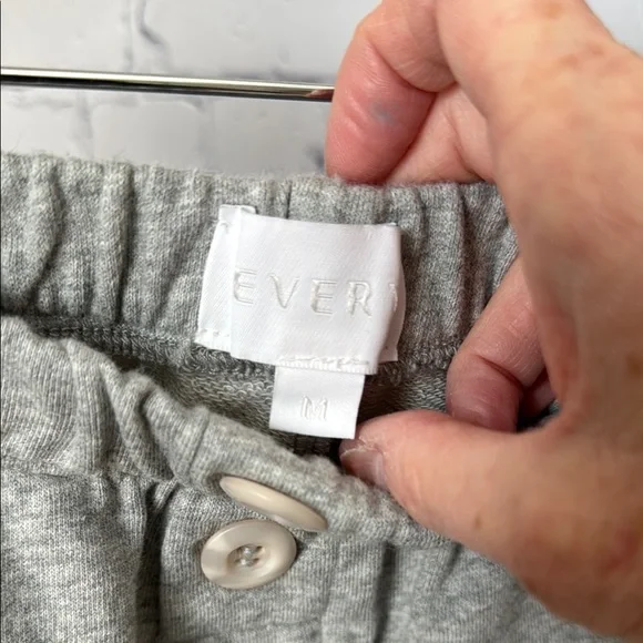 Every Gray Cardigan & Pants Set M - Picture 10 of 12